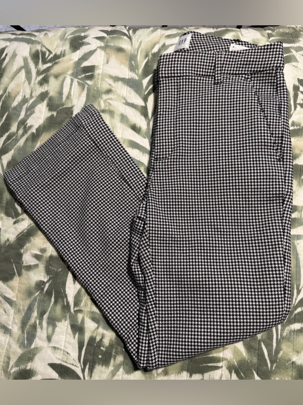 GAP Factory High Rise Kick Fit Print Pants